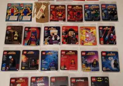 Photo of complete collection of San Diego Comic-Con Minifigures™ Exclusive Giveaway